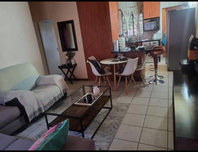 2 BEDROOM APARTMENT FOR SALE IN BIRCHLEIGH
